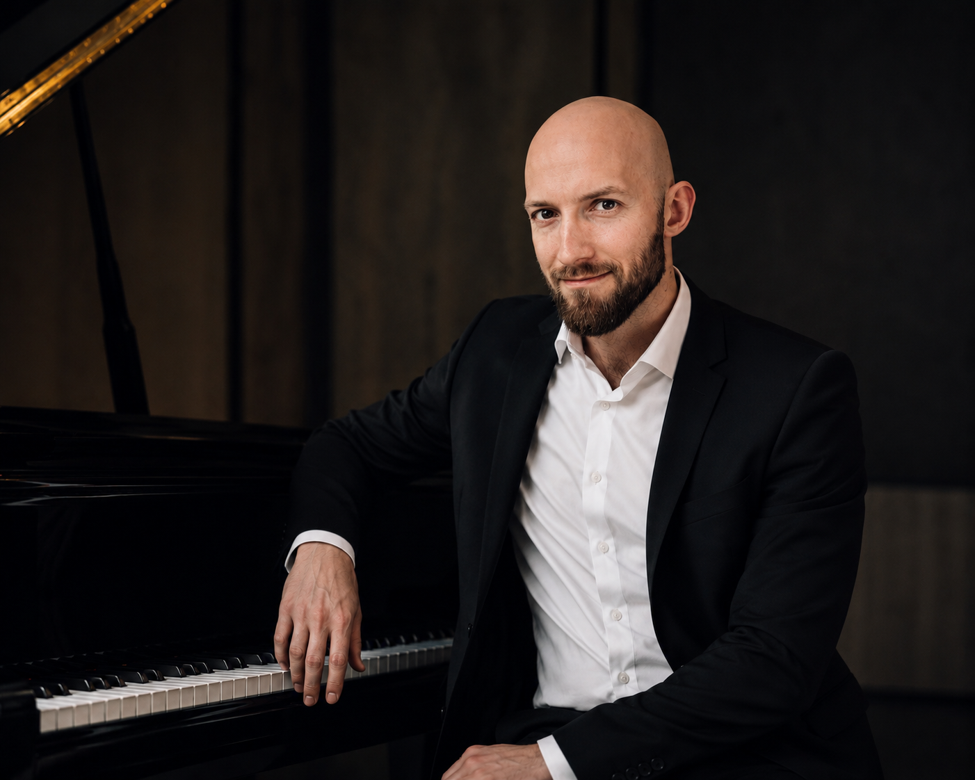 Filip Krumphanzl - Czech Pianist